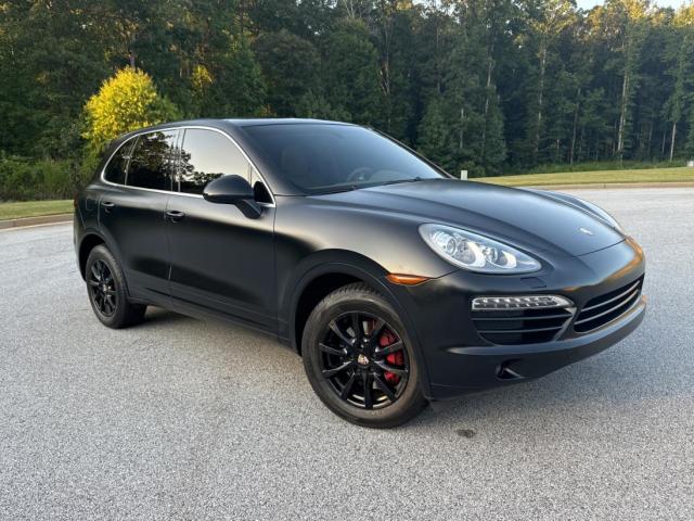  Salvage Porsche Cayenne