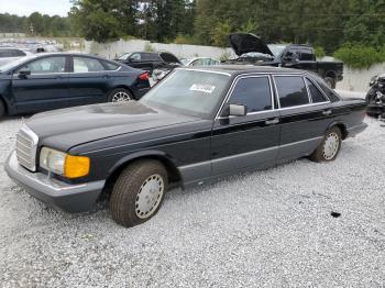  Salvage Mercedes-Benz 560-Class