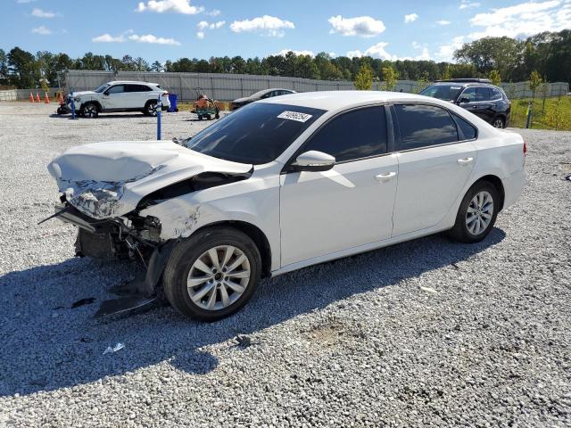  Salvage Volkswagen Passat