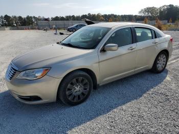  Salvage Chrysler 200