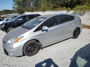  Salvage Toyota Prius