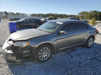  Salvage Chrysler 200