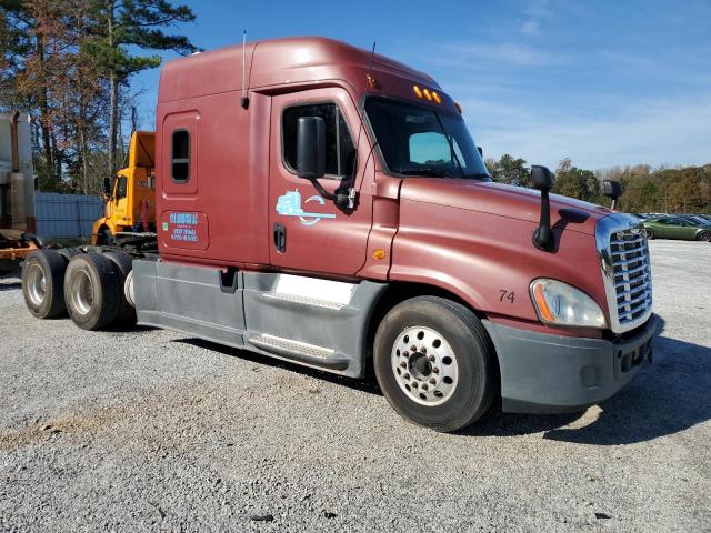  Salvage Freightliner Cascadia 1