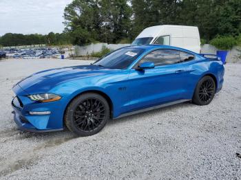  Salvage Ford Mustang