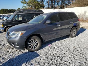  Salvage Nissan Pathfinder