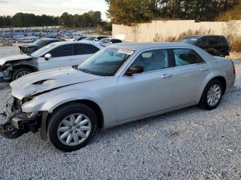  Salvage Chrysler 300