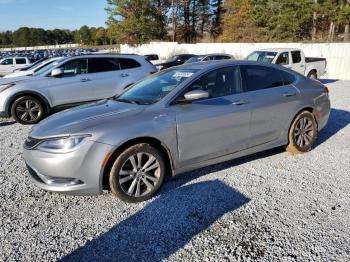  Salvage Chrysler 200