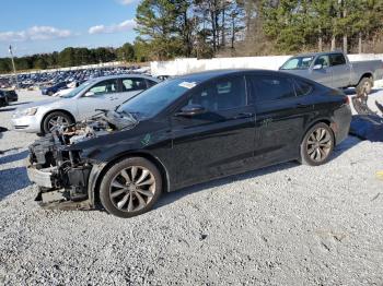  Salvage Chrysler 200