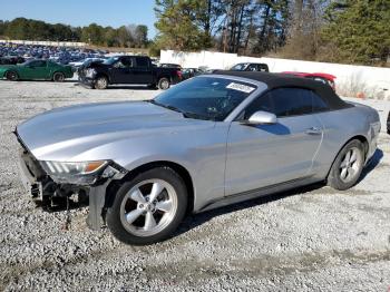  Salvage Ford Mustang