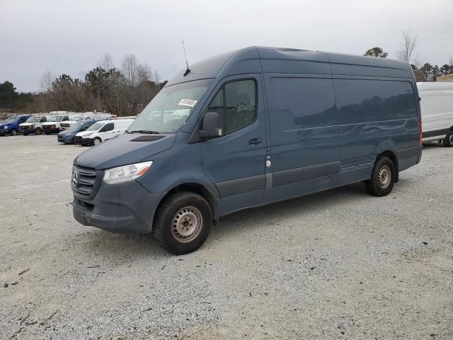  Salvage Mercedes-Benz Sprinter