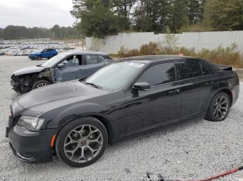  Salvage Chrysler 300