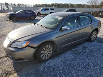  Salvage Chrysler 200