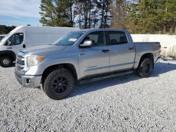  Salvage Toyota Tundra