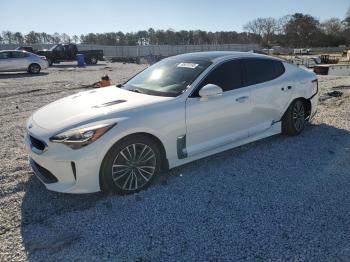  Salvage Kia Stinger