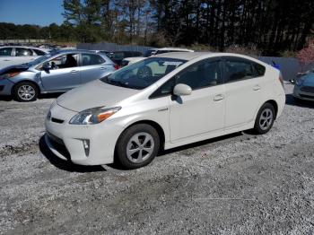  Salvage Toyota Prius