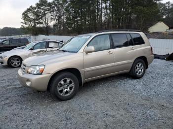  Salvage Toyota Highlander