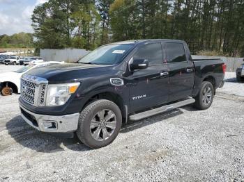  Salvage Nissan Titan