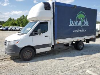  Salvage Mercedes-Benz Sprinter