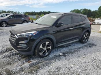  Salvage Hyundai TUCSON