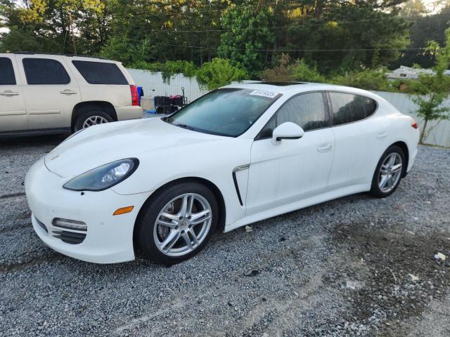  Salvage Porsche Panamera