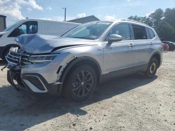  Salvage Volkswagen Tiguan