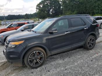  Salvage Ford Explorer