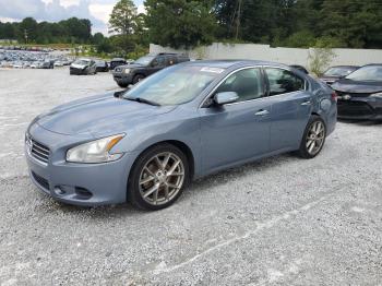  Salvage Nissan Maxima