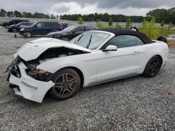  Salvage Ford Mustang