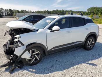  Salvage Nissan Kicks