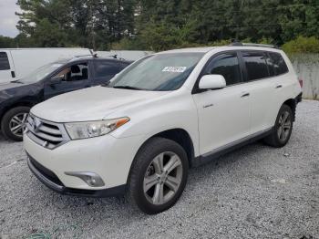  Salvage Toyota Highlander
