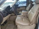 GMC Yukon Denali Image 12