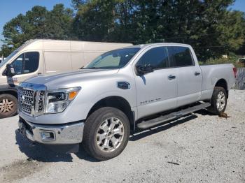  Salvage Nissan Titan