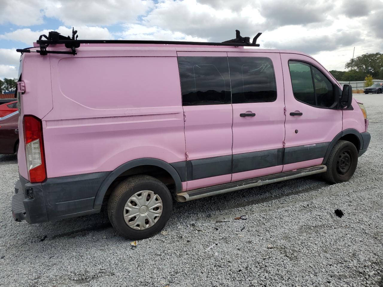 Ford Transit T-250 Image 2