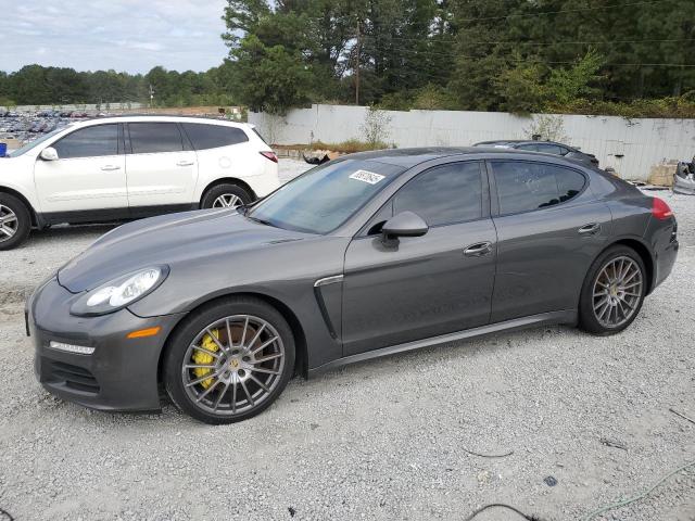  Salvage Porsche Panamera