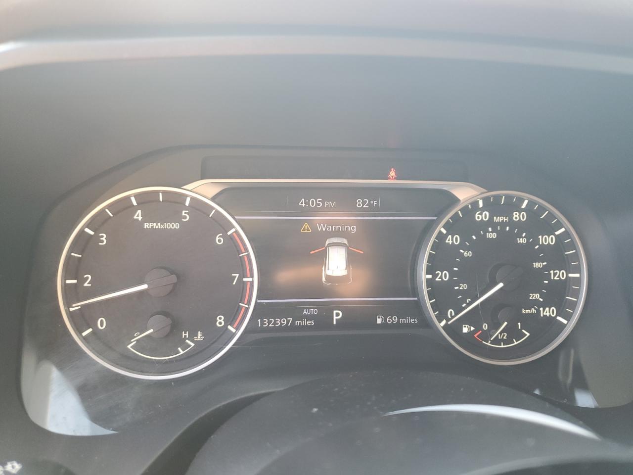 Nissan Rogue S Image 11