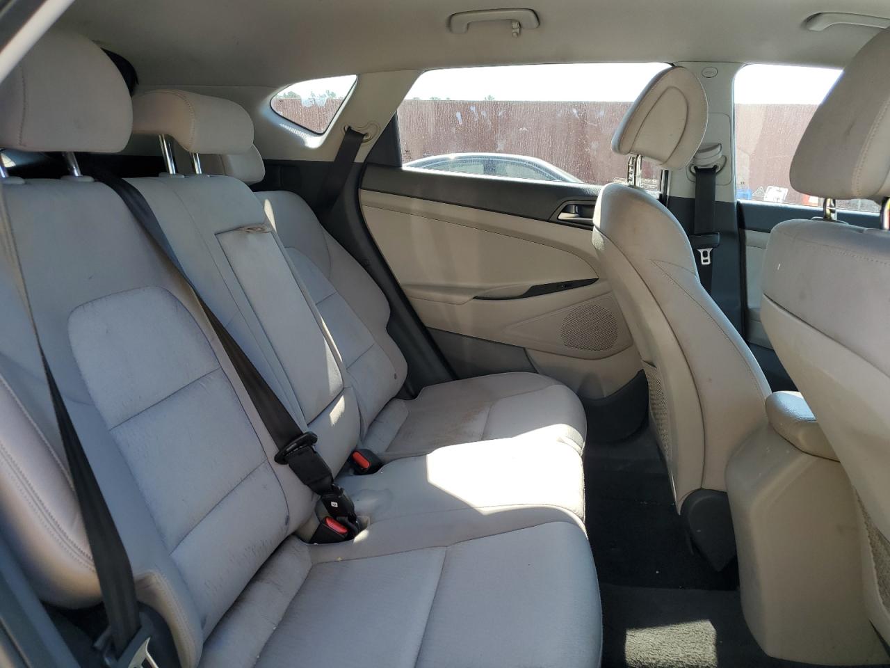 Hyundai TUCSON Limited Image 7