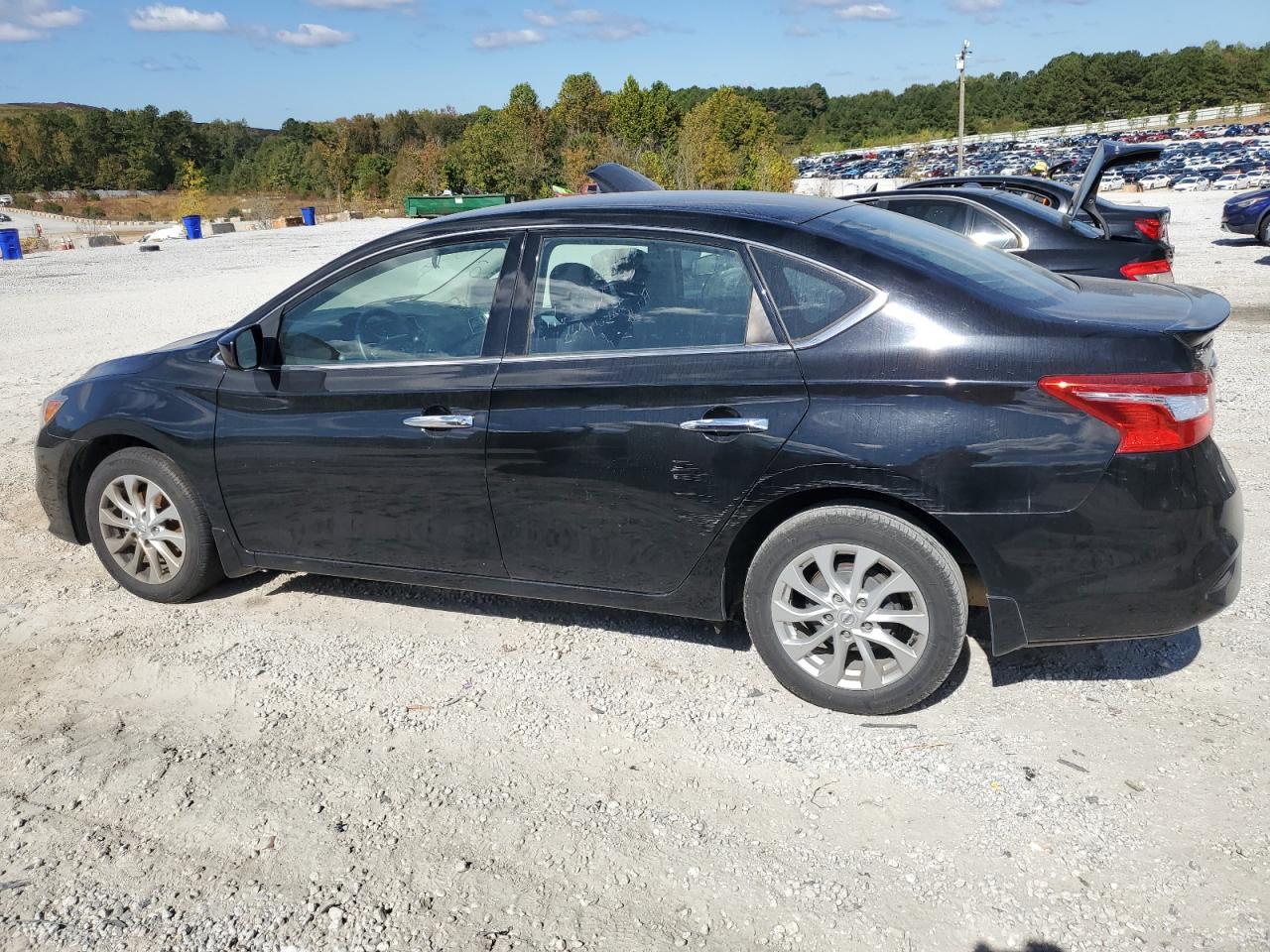 Nissan Sentra S Image 4