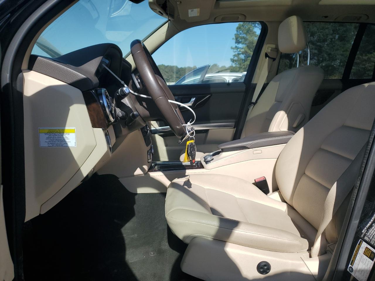 Mercedes-Benz GLK 350 Image 7