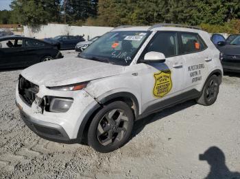  Salvage Hyundai VENUE