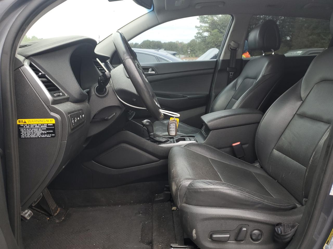 Hyundai TUCSON Limited Image 7