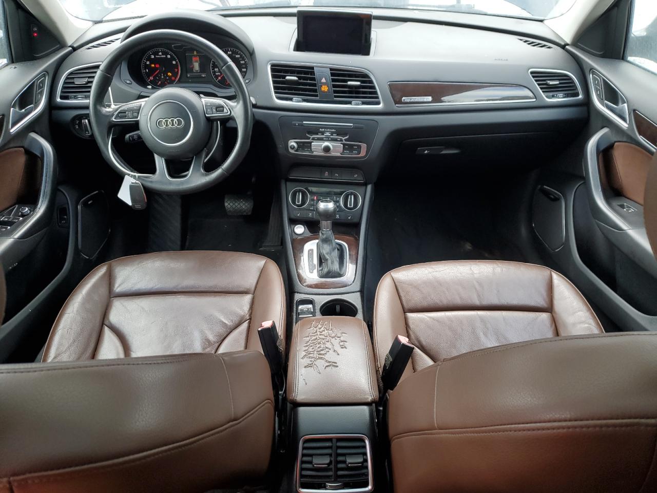Audi Q5 Premium Image 8