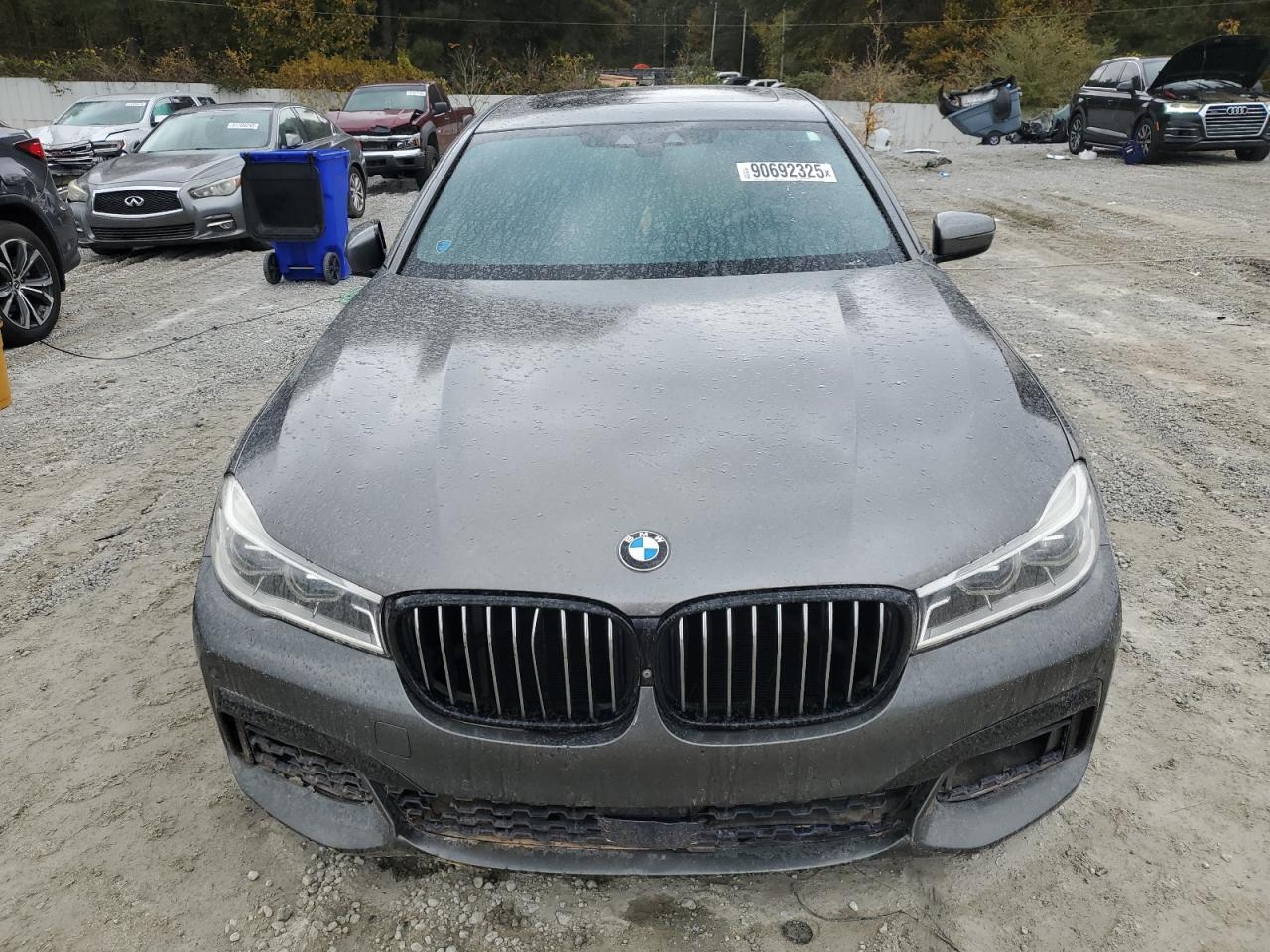 BMW 7 Series I Image 8