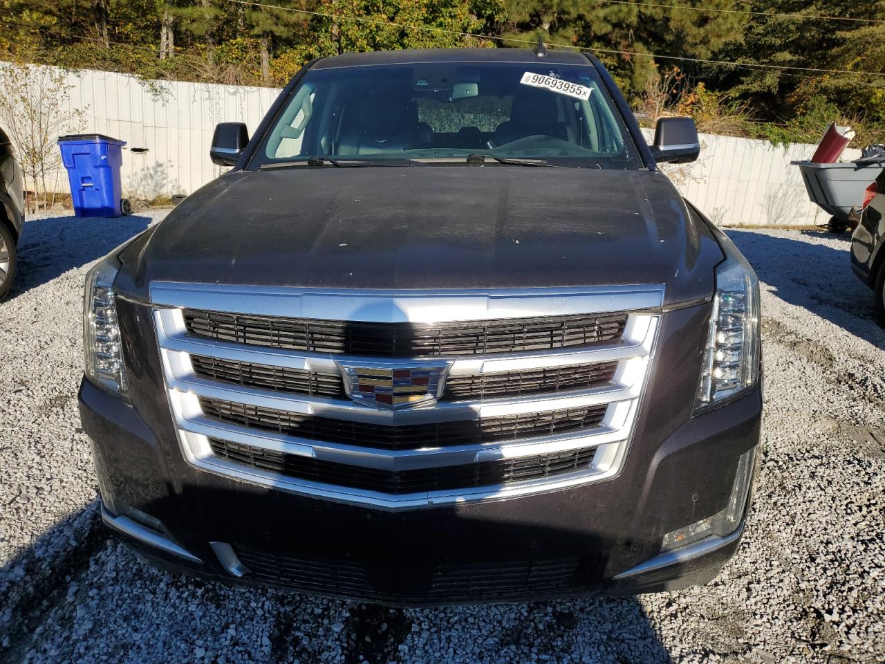 Cadillac Escalade Premium Image 3