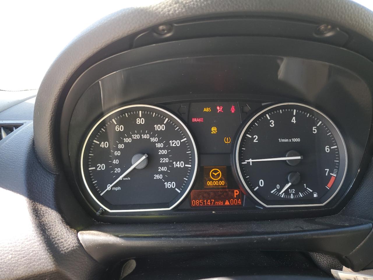 BMW 1 Series I Image 9