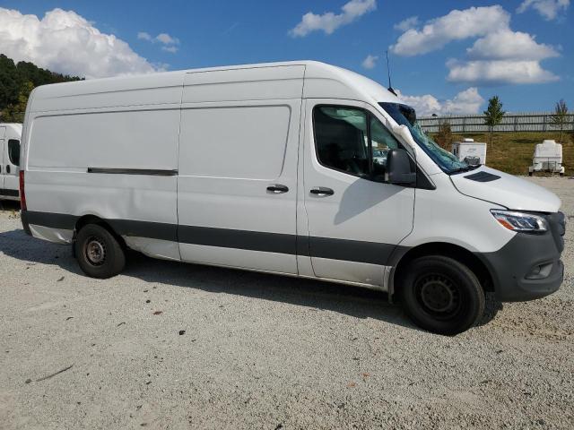 Mercedes-Benz Sprinter 2500 Image 5