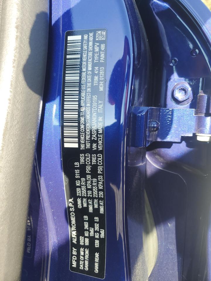 Alfa Romeo Stelvio Image 4