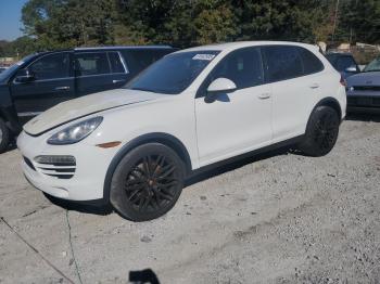  Salvage Porsche Cayenne