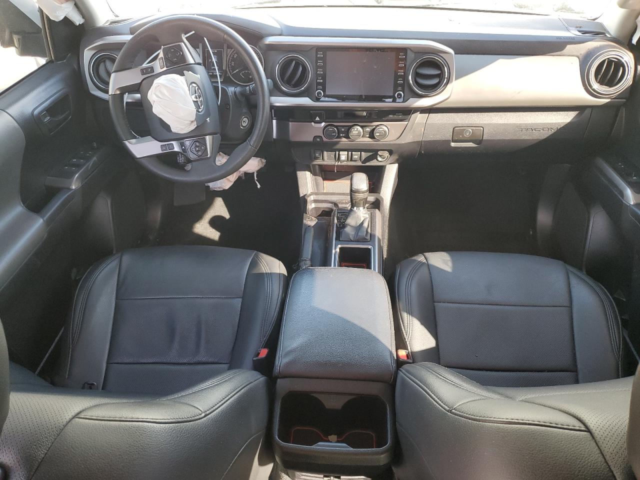 Toyota Tacoma Double Cab Image 5