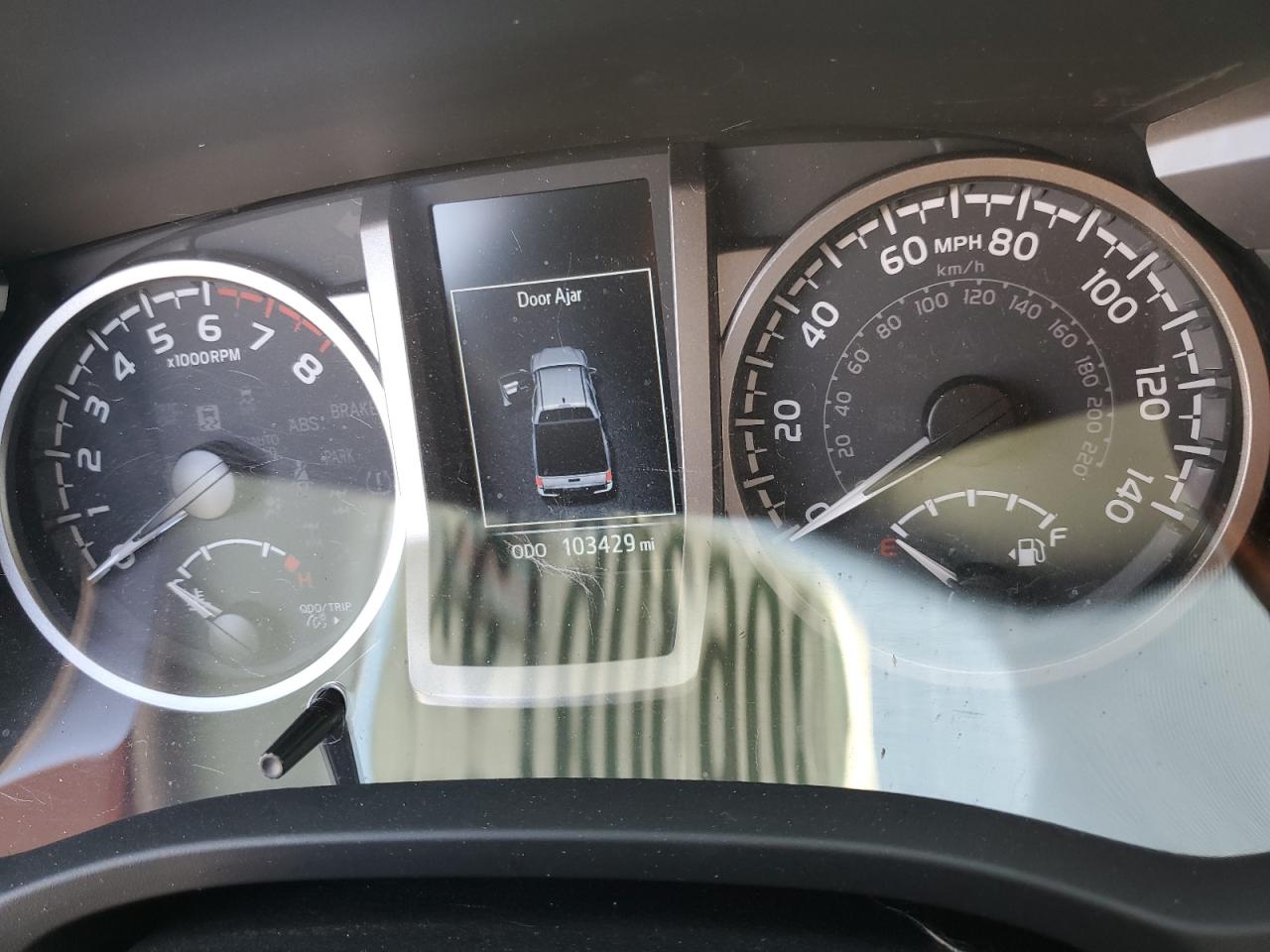 Toyota Tacoma Double Cab Image 8