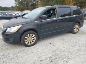  Salvage Volkswagen Routan